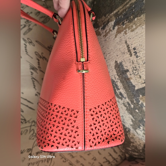 Kate Spade Wakefield Lane Carli satchel in a bright coral GUC - Picture 5 of 17